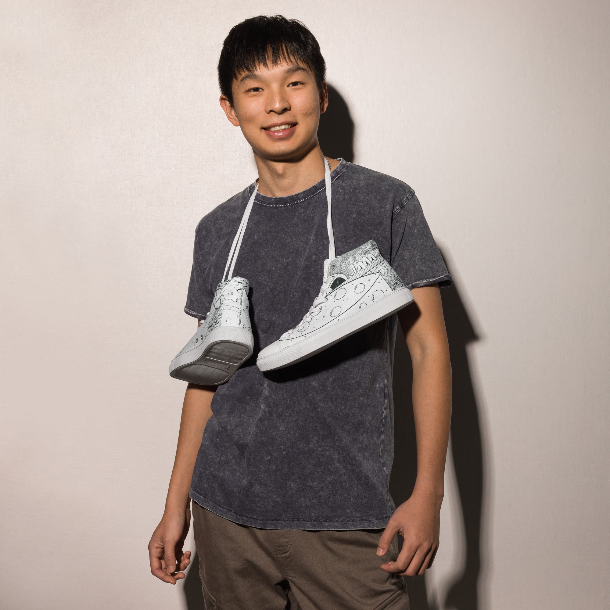 Men’s Brain in a Vat High Top Shoes
